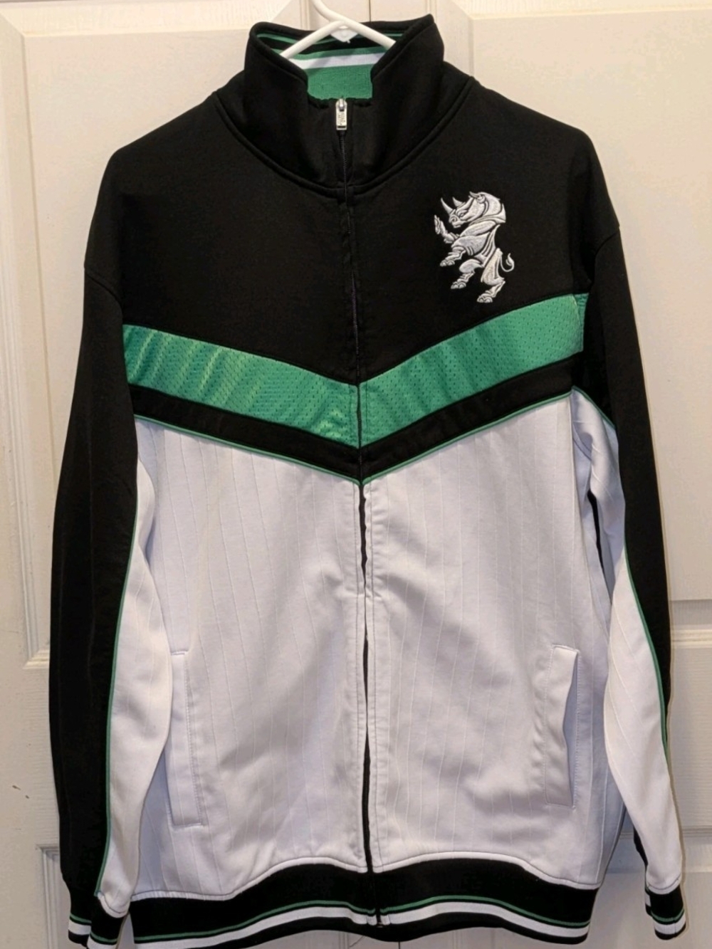 Ecko Unlimited Black White & Green Chevron Zip Jacket Sz L